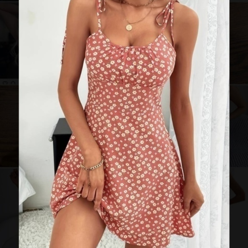 Sleeveless Ruched Cami Summer Dress Mini Floral Print​​​​